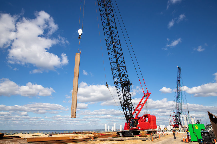 Mega fleet of Manitowoc crawler cranes creates a new chapter in the history of iconic Florida bridge